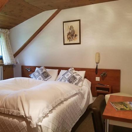Hotel L'Amoulat กูแร็ต ภายนอก รูปภาพ